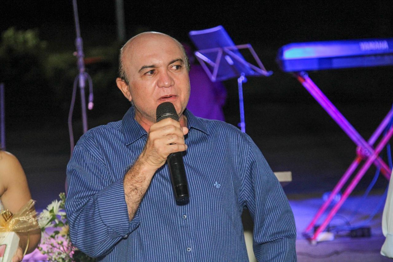 Prefeito Márcio anuncia reajuste salarial de 12,84% para professores municipais