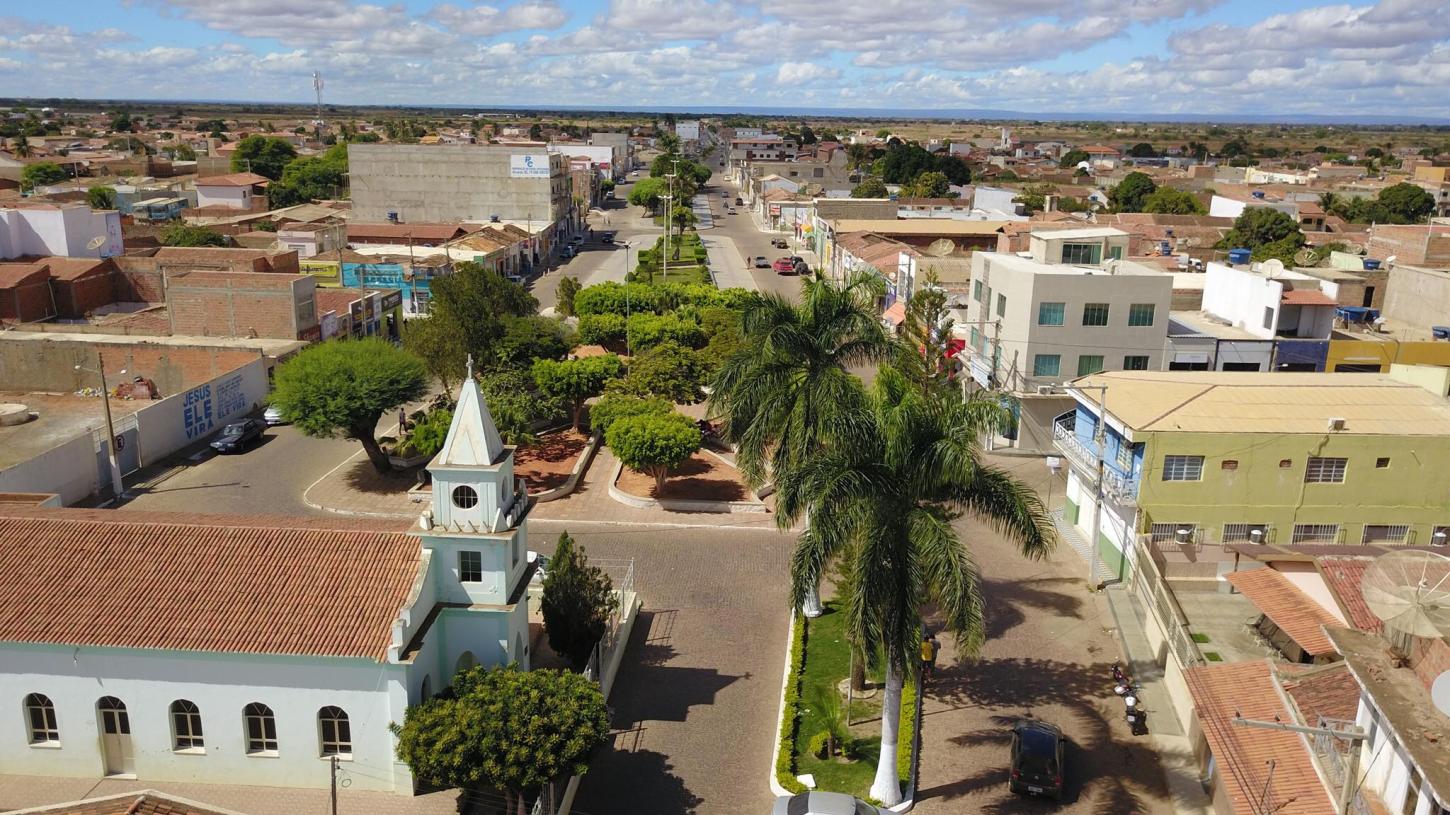 Navegue pela Categoria de João Dourado