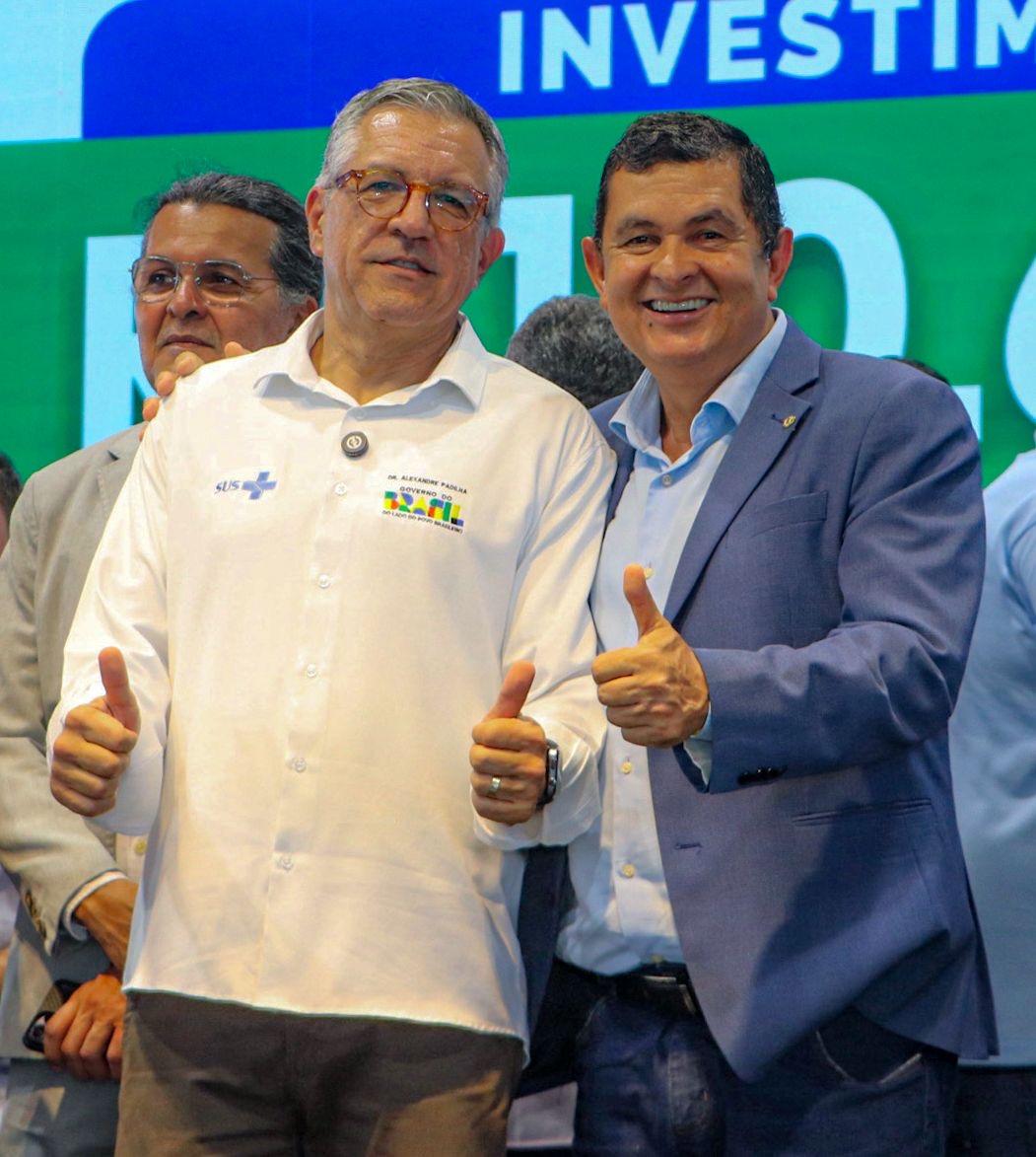 Ricardo Rodrigues articula investimentos históricos e fortalece a saúde no interior baiano