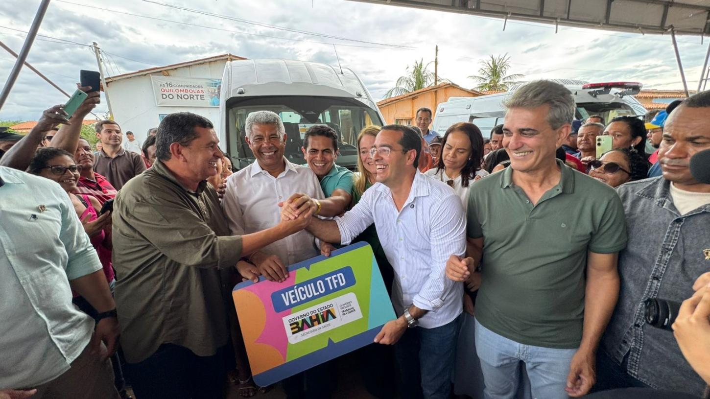 João Dourado recebe van TFD do mandato de Ricardo Rodrigues e tem pavimentação de 20 km e Mercado do Produtor autorizados pelo Estado