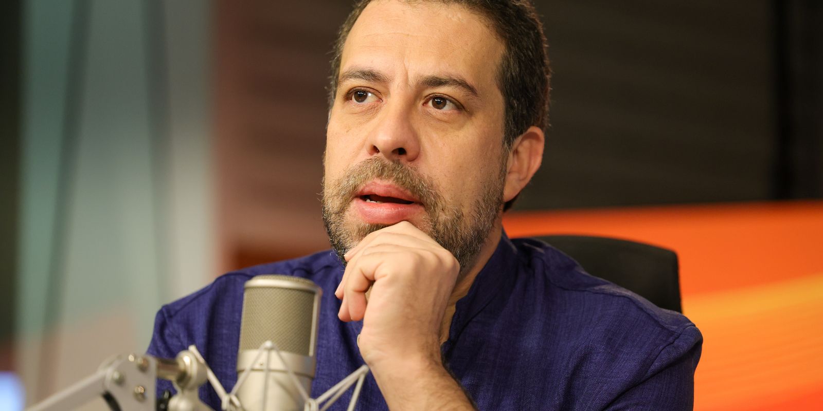 Guilherme Boulos critica grupos empresariais por dificultarem o Move Brasil e o fim da escala 6 por 1