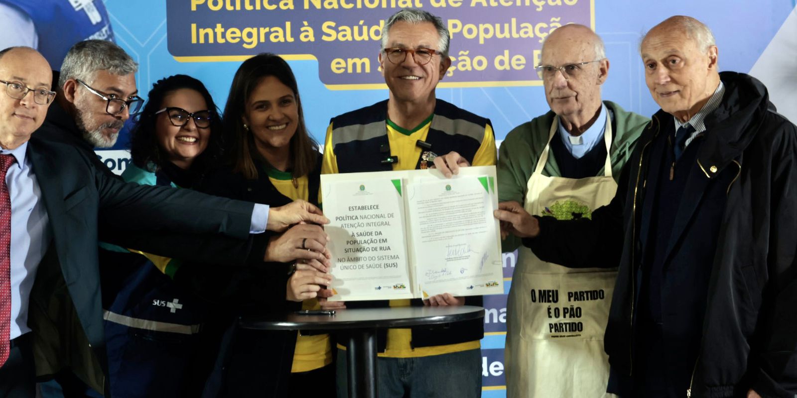 Ministério da Saúde amplia atendimento à população em situação de rua no SUS