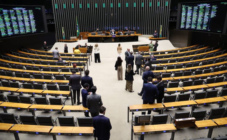 Câmara dos Deputados aprova seis medidas provisórias com R$ 1,1 bilhão em créditos extras