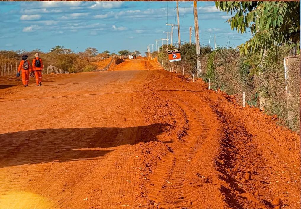 Obras da estrada do norte em joão dourado avançam para fase de pavimentação