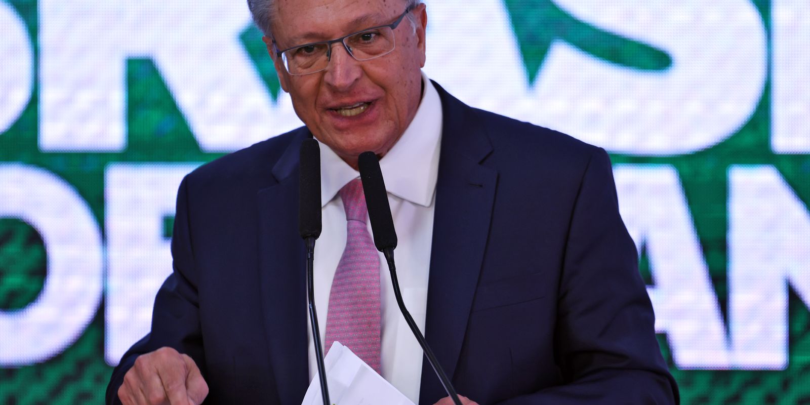 Alckmin: Lei da reciprocidade busca corrigir injustiça do tarifaço dos EUA, não retaliação