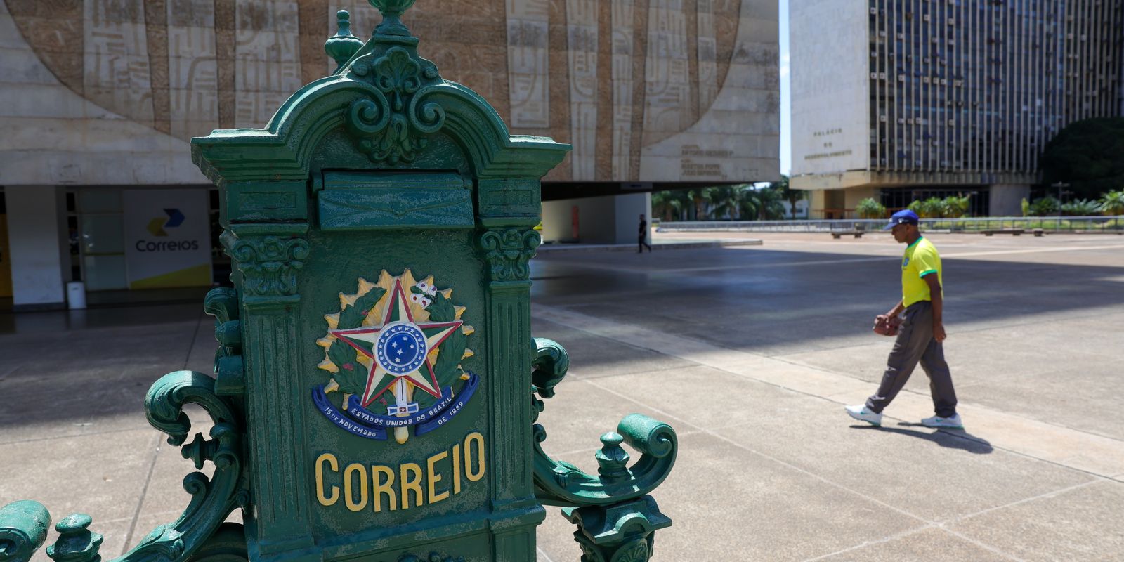 TCU alerta para risco fiscal dos Correios e defende compensação de custos pela universalização