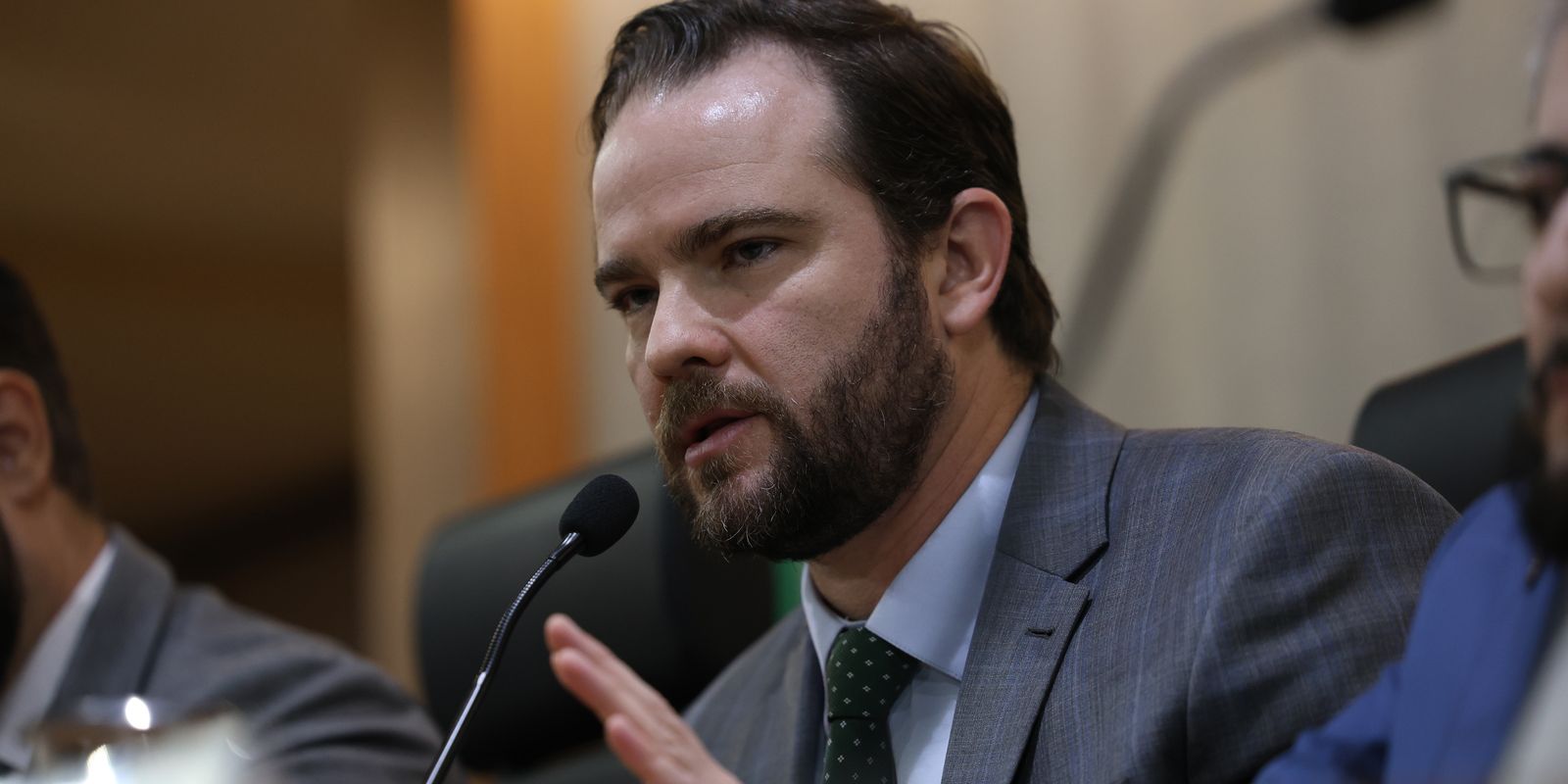 Dario Durigan vai mediar conversas do Rio de Janeiro com BNDES e Banco do Brasil