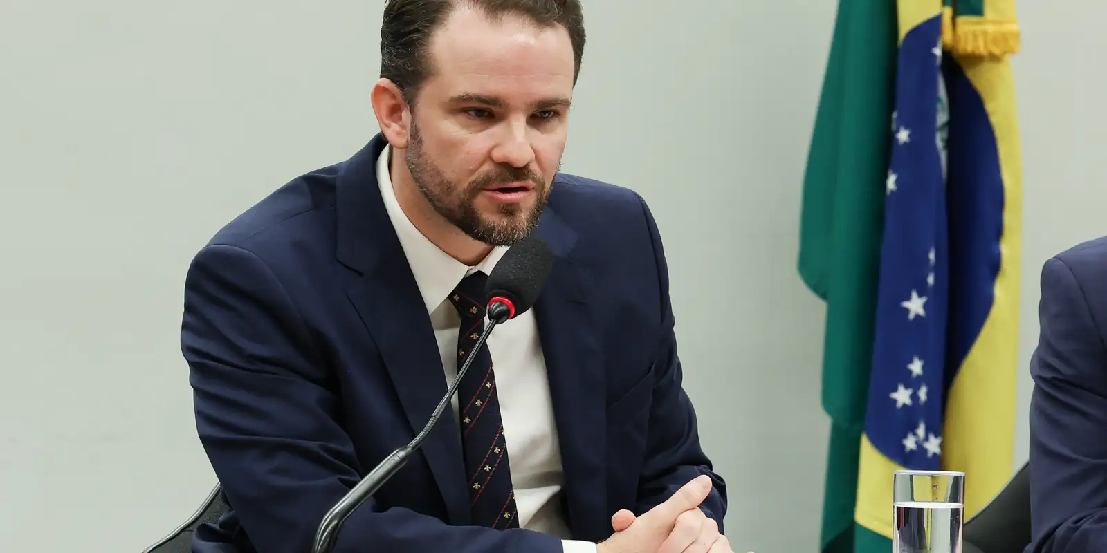 Ministério da Fazenda libera empréstimo com aval da União de R$ 12,9 bilhões
