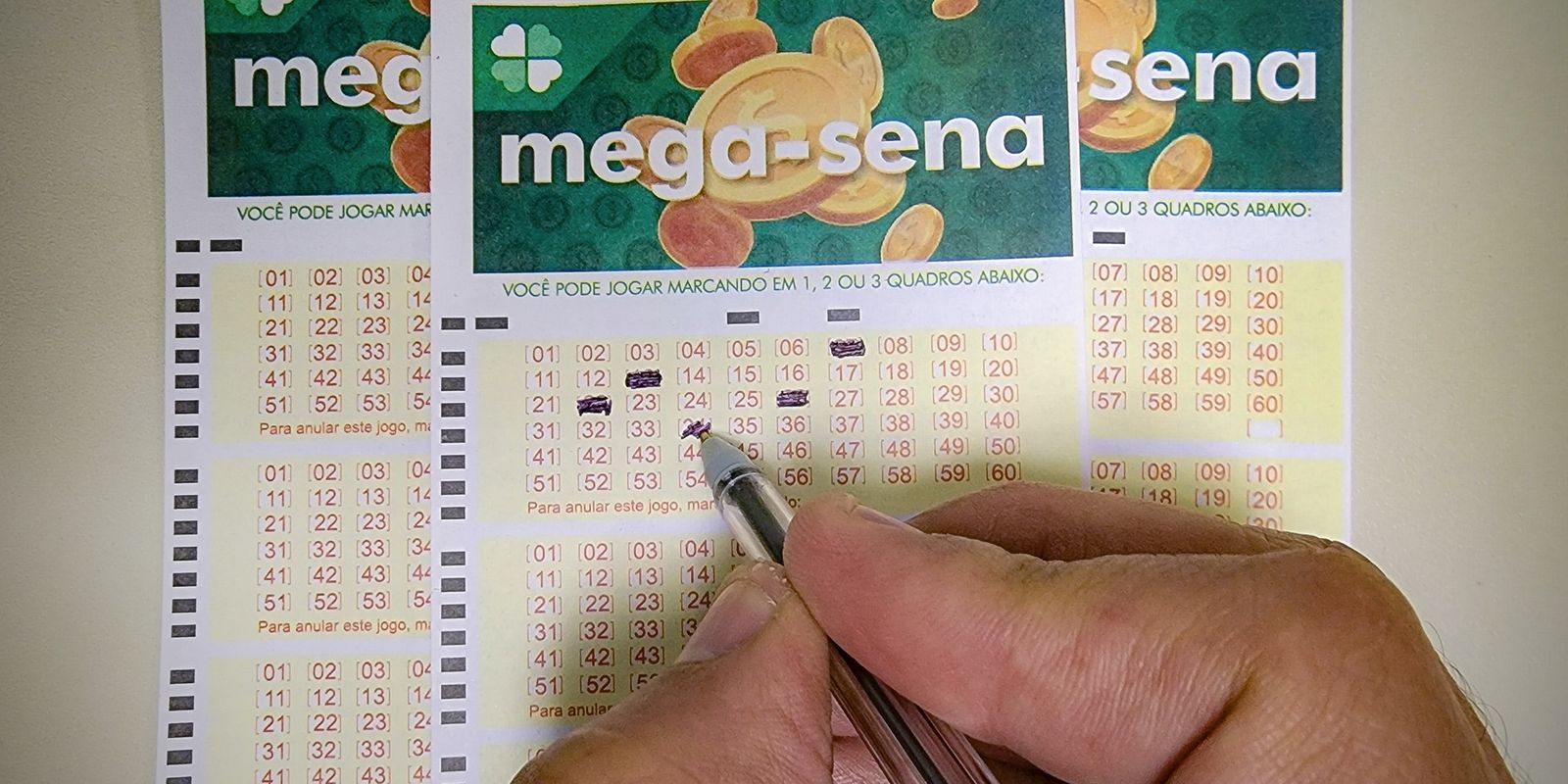 Mega-Sena acumula e prêmio vai a R$ 150 milhões no próximo sorteio