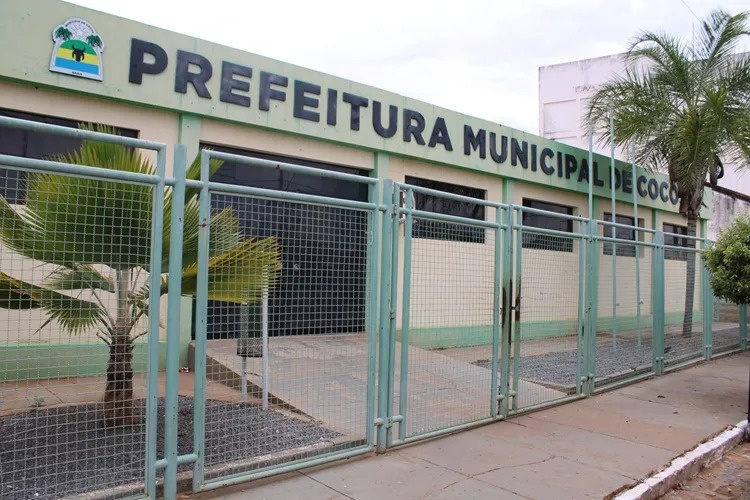 Justiça suspende contrato da prefeitura de Cocos por suspeita de nepotismo