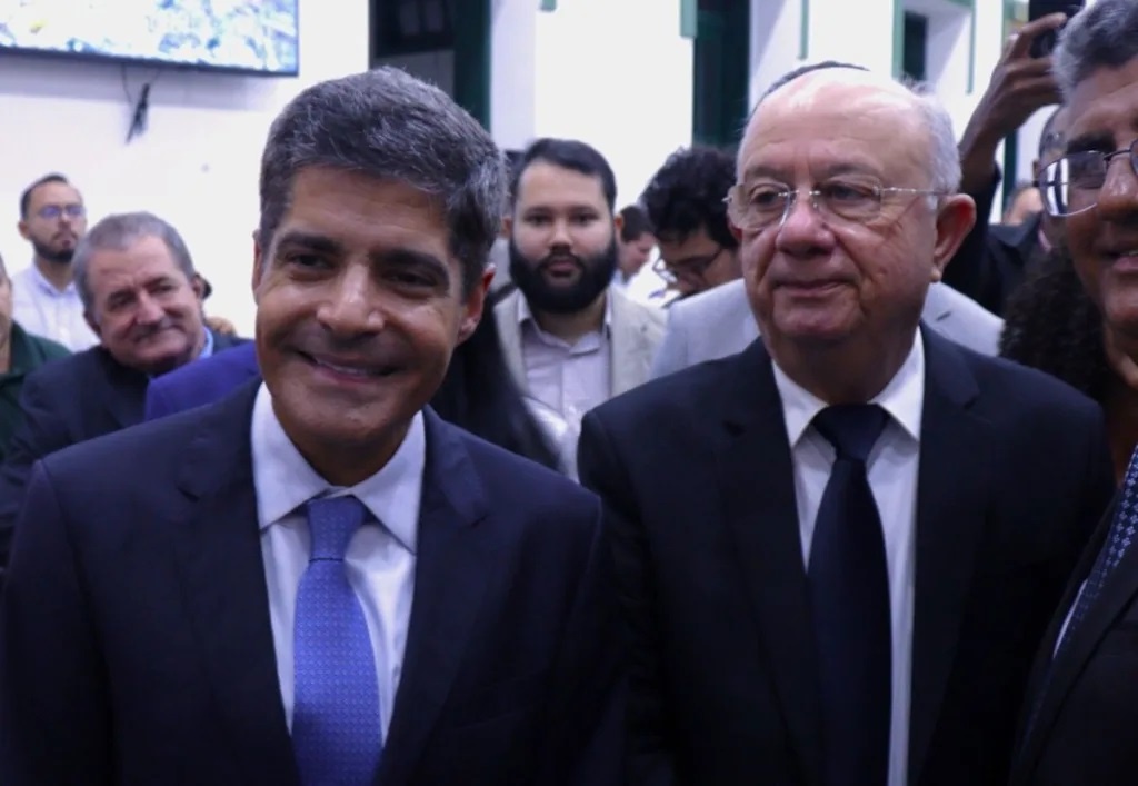 Jerônimo Rodrigues cobra postura de rivais após embate político