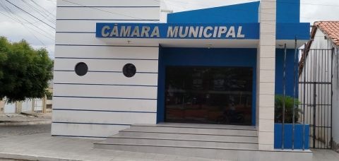 TCM suspende contrato de Queimadas com escritório de procurador