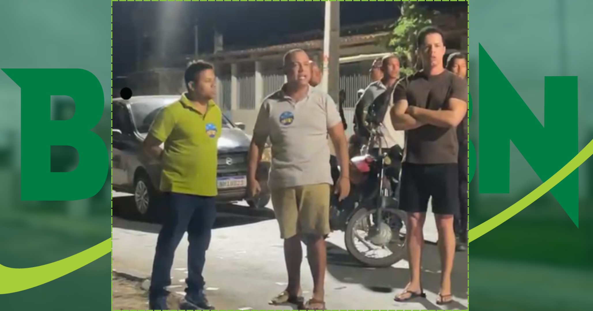 Prefeito de Água Fria é filmado xingando equipe em colégio eleitoral