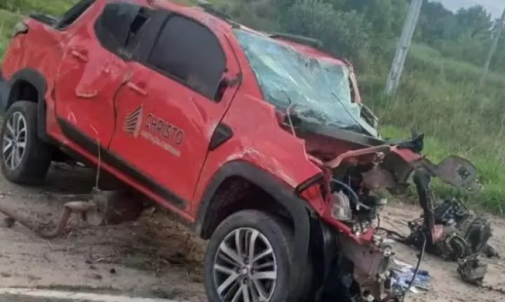 Acidente envolvendo 4 veículos deixa 4 mortos e 7 feridos no Extremo Sul da Bahia