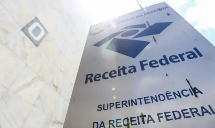 Arrecadação federal atinge R$ 264,4 bilhões em junho com alta real de 7,7%
