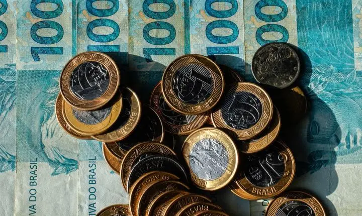 Bolsa Família de julho libera pagamento para beneficiários com NIS final 8