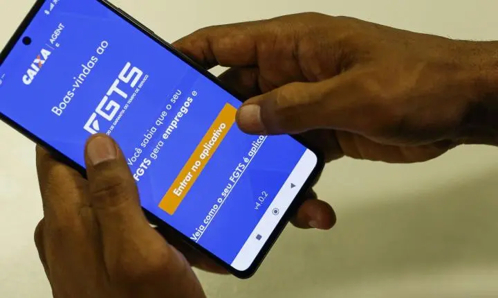 Caixa antecipa saque-aniversário do FGTS para demitidos