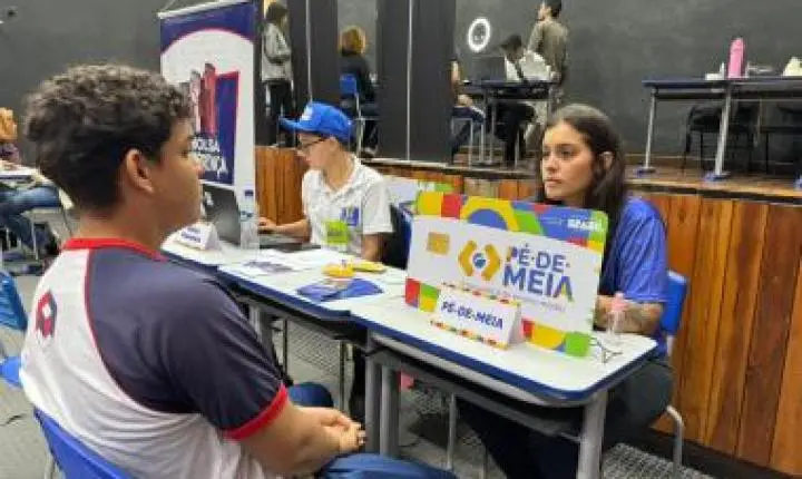 Caravana do Rolê Cidadão amplia acesso à cidadania e beneficia estudantes e comunidade, em Juazeiro