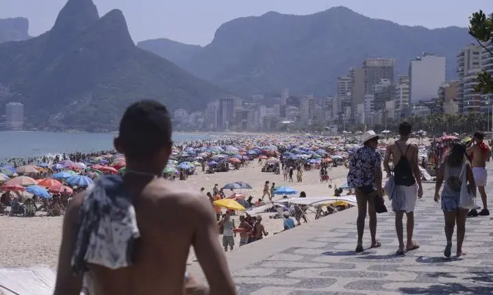 CNDH critica impactos do Programa Tolerância Zero sobre camelôs no Rio de Janeiro