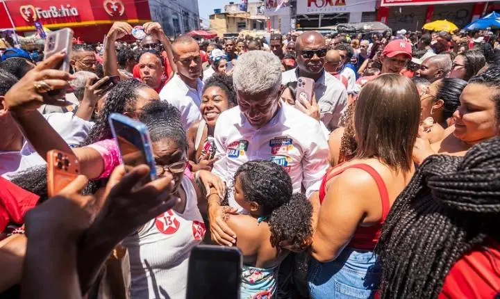 Jerônimo Rodrigues lidera disputa pelo governo baiano com 76% das urnas apuradas