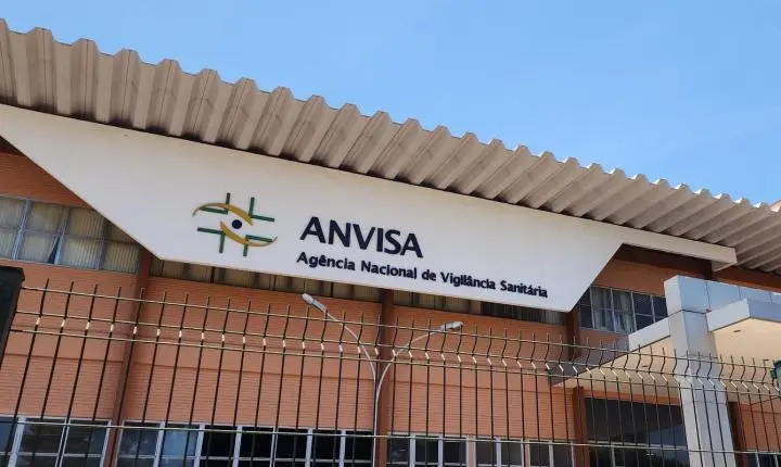 Anvisa proíbe venda e comercialização de cosméticos sem registro