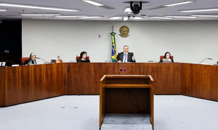 STF: Flávio Dino e Alexandre de Moraes discutem diploma para jornalista