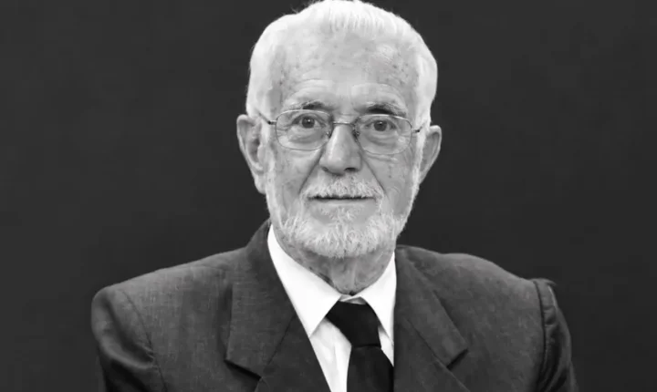 Morre Octavio Gallotti, ex-presidente do STF, aos 95 anos