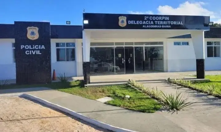 Prisão em Alagoinhas: homem foge por janela de delegacia e acaba recapturado