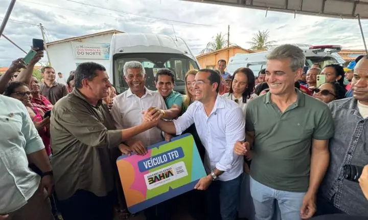 João Dourado recebe van TFD do mandato de Ricardo Rodrigues e tem pavimentação de 20 km e Mercado do Produtor autorizados pelo Estado