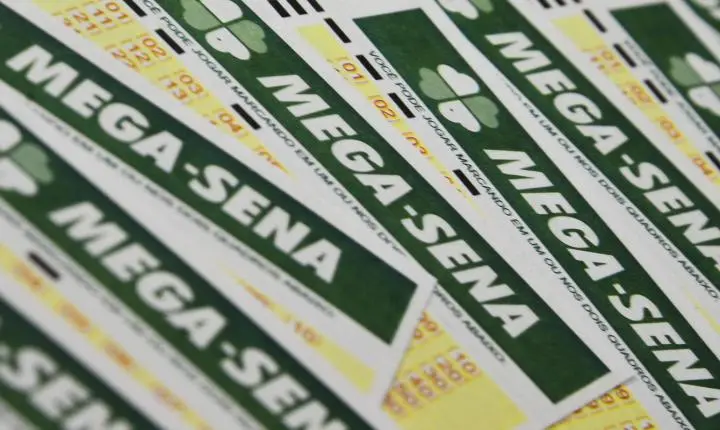 Mega-Sena acumula e sorteio de sábado pode pagar R$ 7 milhões