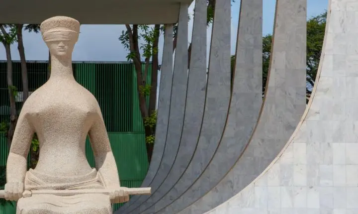STF define data para retomar julgamento da Lei da Ficha Limpa