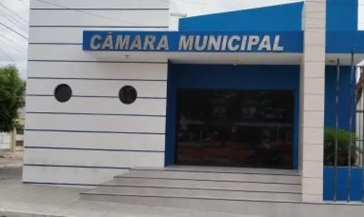TCM suspende contrato de Queimadas com escritório de procurador