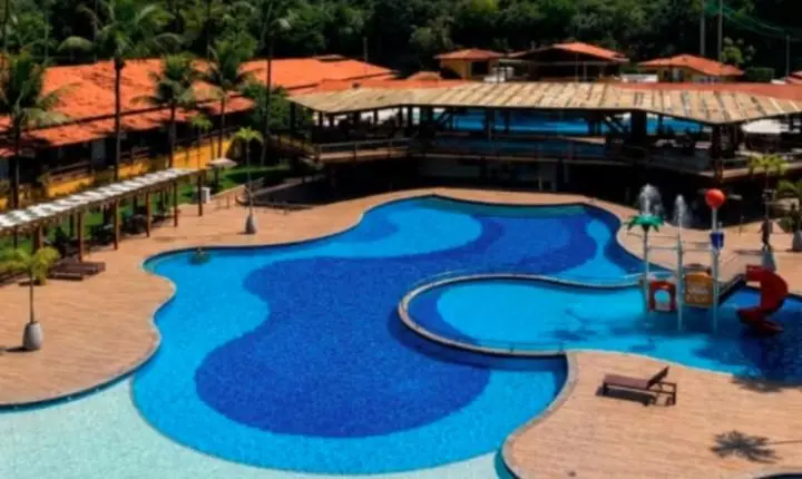Vigilância investiga surto de mal-estar no Porto Seguro Praia Resort